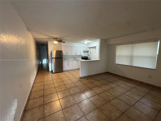2750 NW 20th St 1-2, Fort Lauderdale, FL 33311