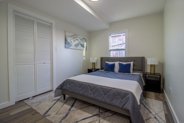 9821 Natoma Avenue, Oak Lawn, IL 60453