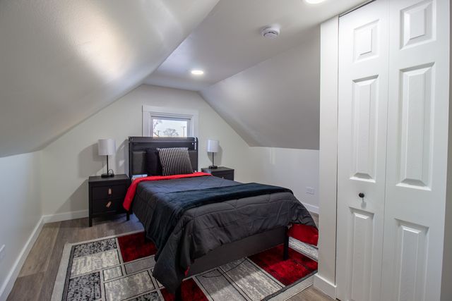 9821 Natoma Avenue, Oak Lawn, IL 60453