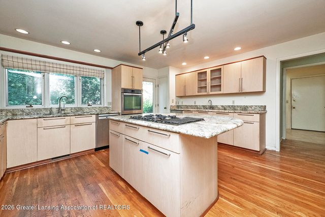 1767 Sashabaw Drive, Okemos, MI 48864