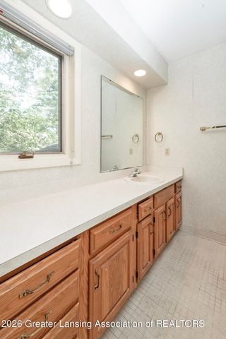 1767 Sashabaw Drive, Okemos, MI 48864