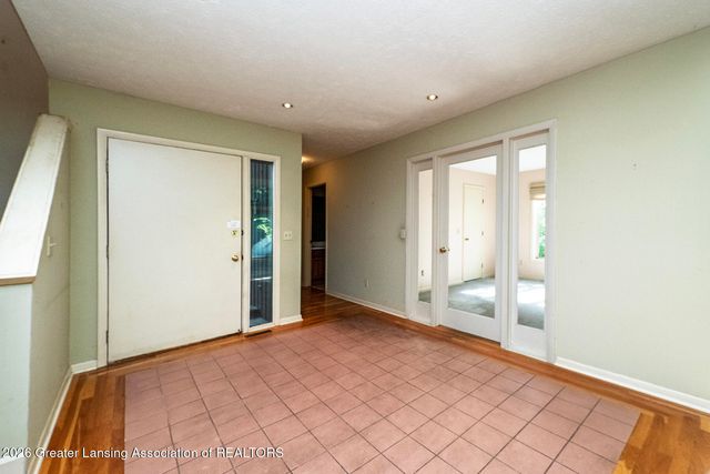 1767 Sashabaw Drive, Okemos, MI 48864