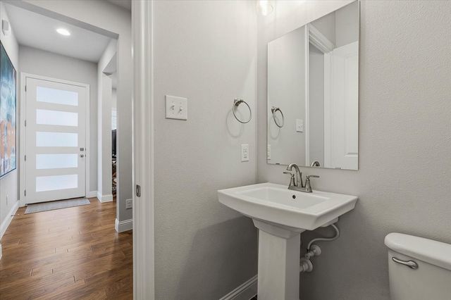 6346 Oakbend Circle 6346, Fort Worth, TX 76132