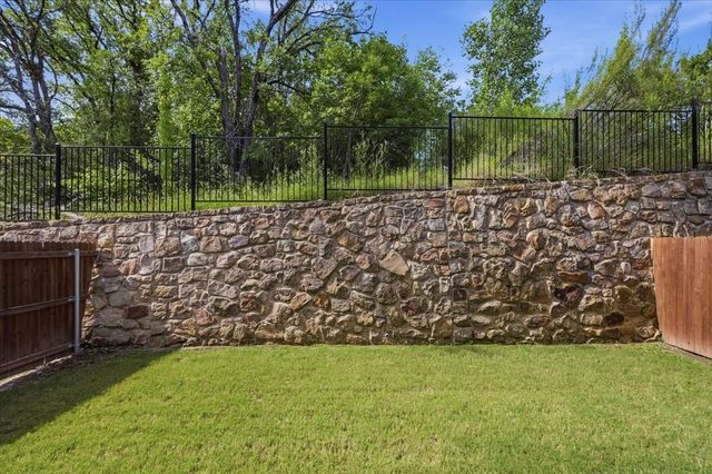 6346 Oakbend Circle 6346, Fort Worth, TX 76132