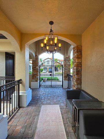 4102 Artesa Drive, Boynton Beach, FL 33436