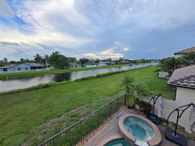 4102 Artesa Drive, Boynton Beach, FL 33436