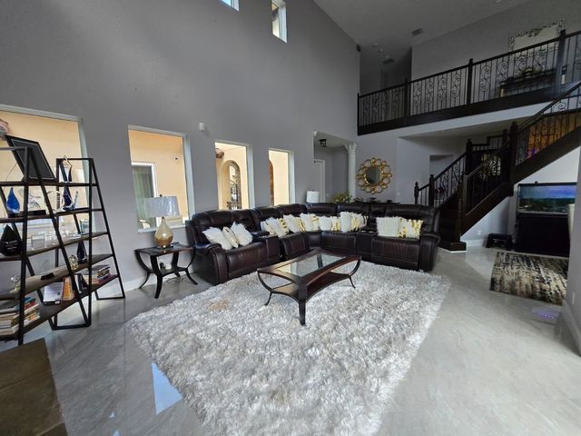 4102 Artesa Drive, Boynton Beach, FL 33436