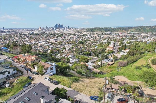 2701 N Thomas, Los Angeles, CA 90031