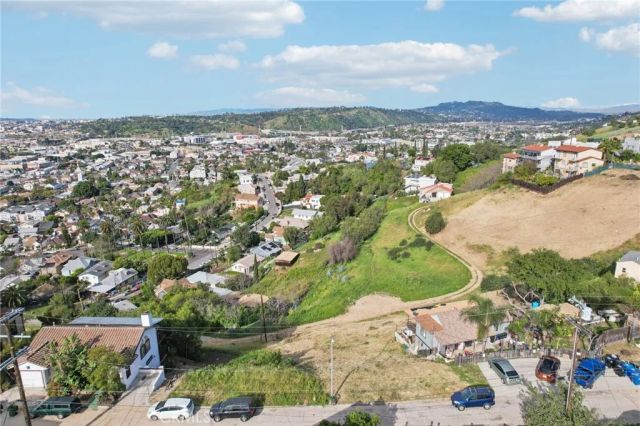 2701 N Thomas, Los Angeles, CA 90031