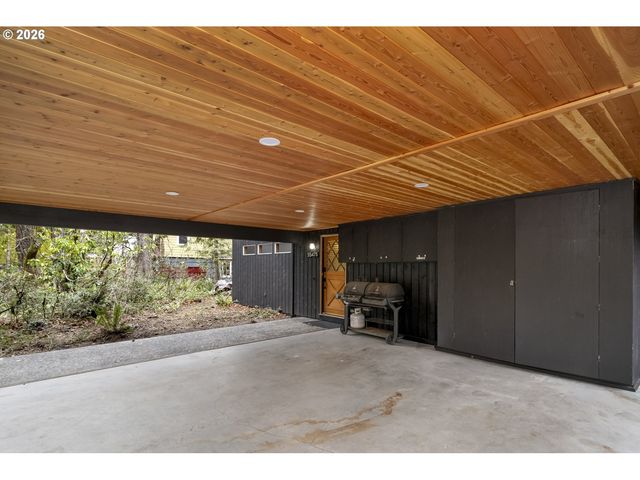 55475 Se WHITE CAP Ln, Sandy, OR 97055