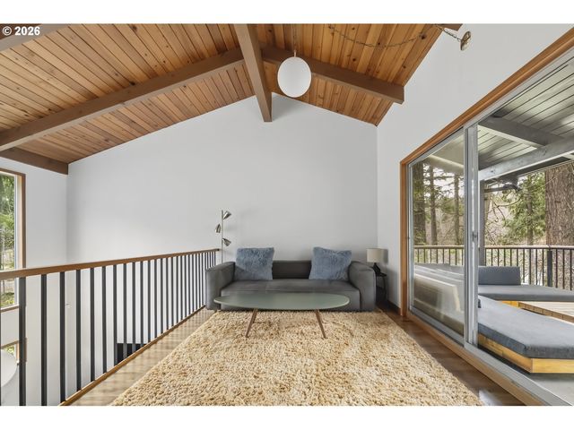 55475 Se WHITE CAP Ln, Sandy, OR 97055