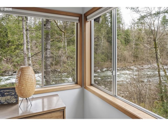 55475 Se WHITE CAP Ln, Sandy, OR 97055