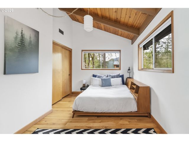 55475 Se WHITE CAP Ln, Sandy, OR 97055