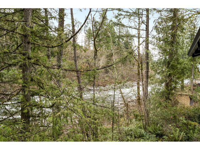 55475 Se WHITE CAP Ln, Sandy, OR 97055