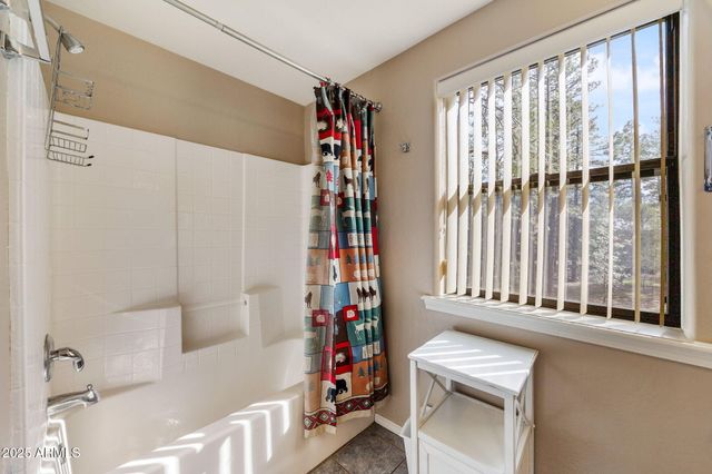 1057 LAKESHORE Drive, Lakeside, AZ 85929