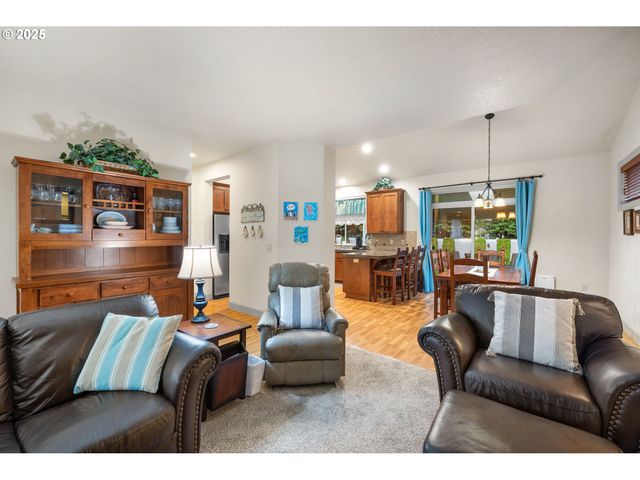 2506 Ne 170TH Ct, Vancouver, WA 98684