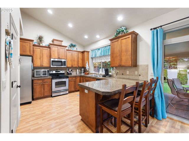 2506 Ne 170TH Ct, Vancouver, WA 98684