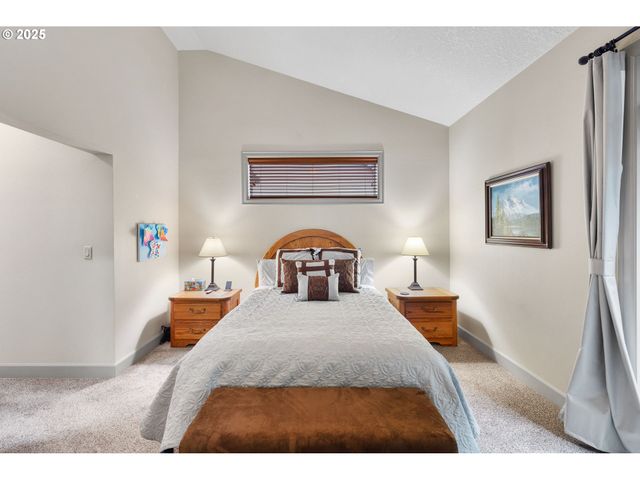 2506 Ne 170TH Ct, Vancouver, WA 98684