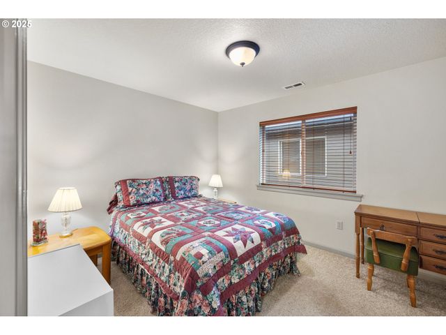 2506 Ne 170TH Ct, Vancouver, WA 98684