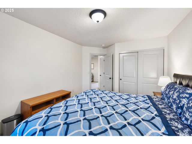 2506 Ne 170TH Ct, Vancouver, WA 98684