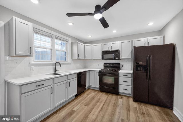 123 PENSDALE ST, Philadelphia, PA 19127