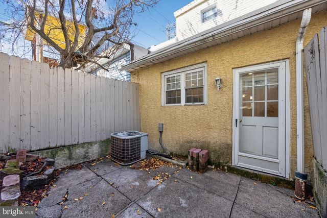 123 PENSDALE ST, Philadelphia, PA 19127