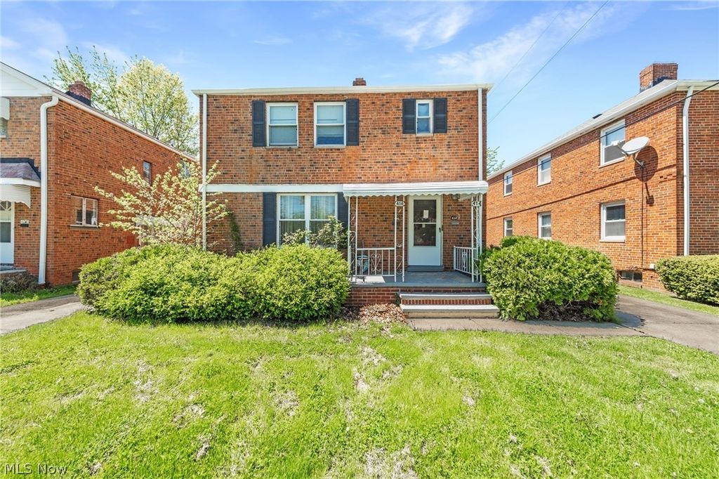 414 E 222nd Street, Euclid, OH 44123