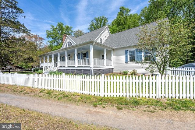 11208 W MONTPELIER RD, Great Falls, VA 22066