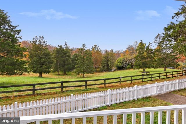 11208 W MONTPELIER RD, Great Falls, VA 22066
