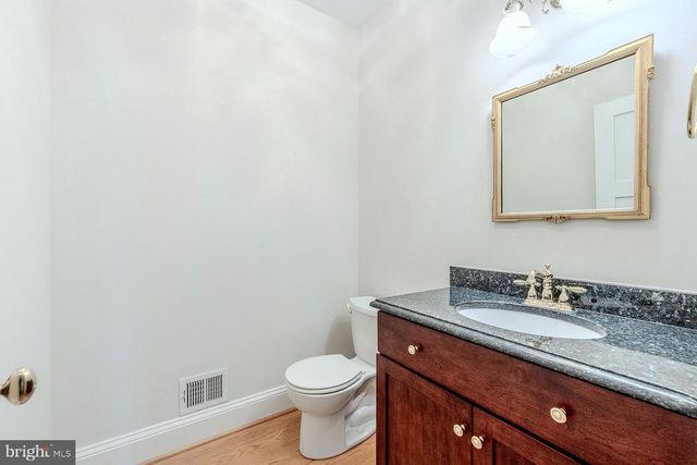 11208 W MONTPELIER RD, Great Falls, VA 22066