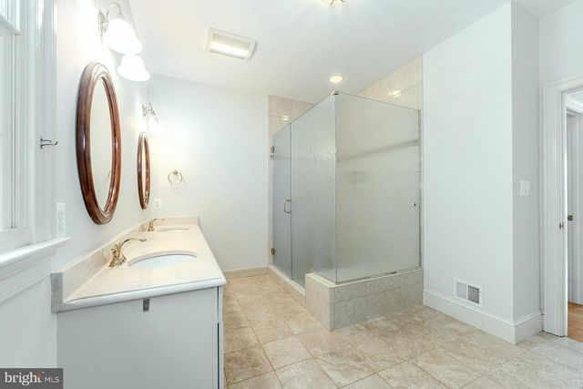 11208 W MONTPELIER RD, Great Falls, VA 22066