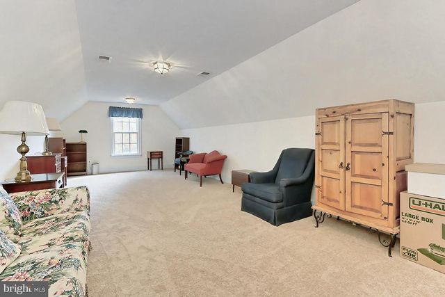 11208 W MONTPELIER RD, Great Falls, VA 22066