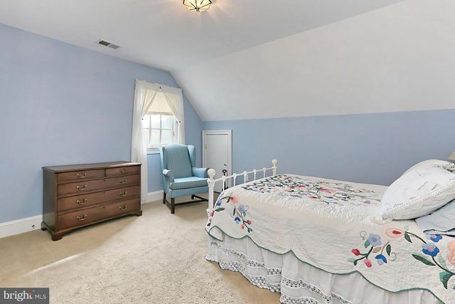 11208 W MONTPELIER RD, Great Falls, VA 22066