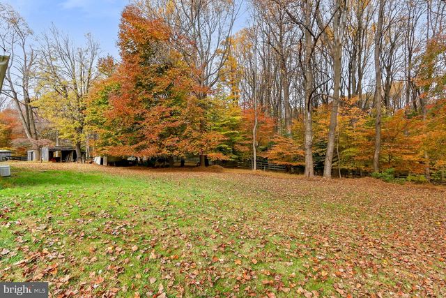11208 W MONTPELIER RD, Great Falls, VA 22066