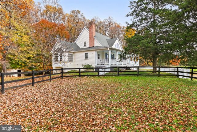 11208 W MONTPELIER RD, Great Falls, VA 22066