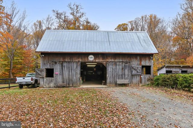 11208 W MONTPELIER RD, Great Falls, VA 22066