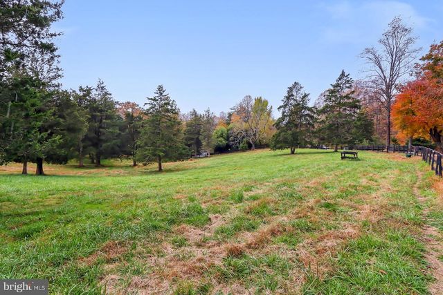 11208 W MONTPELIER RD, Great Falls, VA 22066