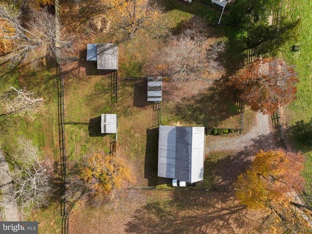 11208 W MONTPELIER RD, Great Falls, VA 22066