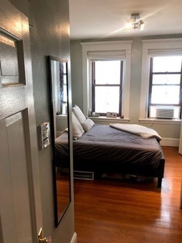 8 Garrison St 401, Boston, MA 02116