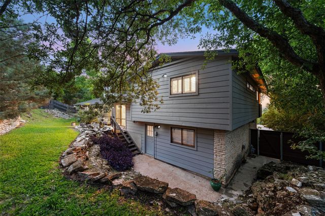 8400 Mesa Doble LN, Austin, TX 78759
