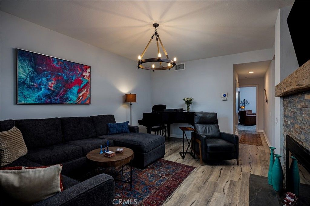 4713 E 4th, Long Beach, CA 90814