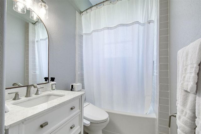 10537 VERSAILLES BOULEVARD, Clermont, FL 34711