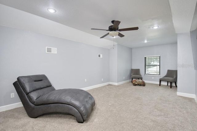 10537 VERSAILLES BOULEVARD, Clermont, FL 34711