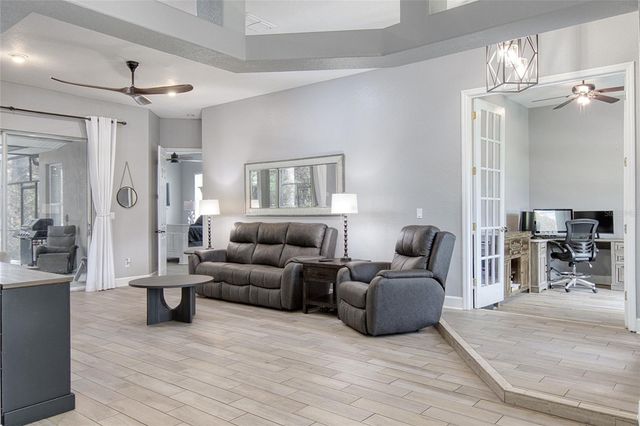 10537 VERSAILLES BOULEVARD, Clermont, FL 34711