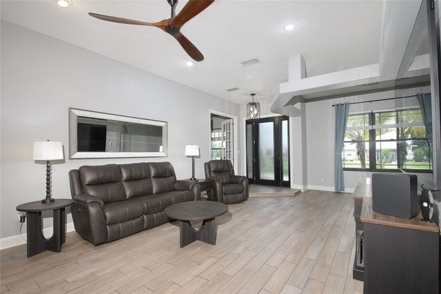 10537 VERSAILLES BOULEVARD, Clermont, FL 34711