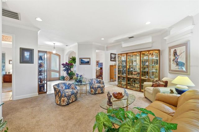 108 LAKE REGION BOULEVARD N, Winter Haven, FL 33881