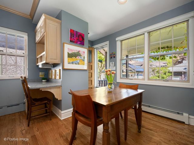 320 N Scoville Avenue, Oak Park, IL 60302
