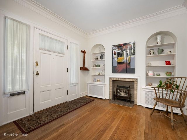 320 N Scoville Avenue, Oak Park, IL 60302