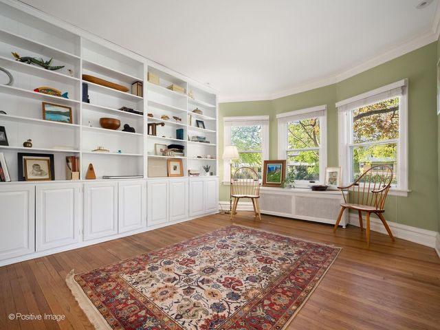 320 N Scoville Avenue, Oak Park, IL 60302