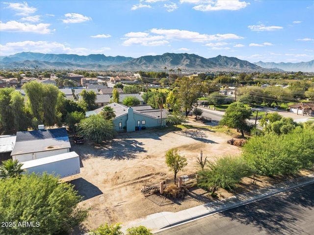 7849 S 7TH Avenue, Phoenix, AZ 85041